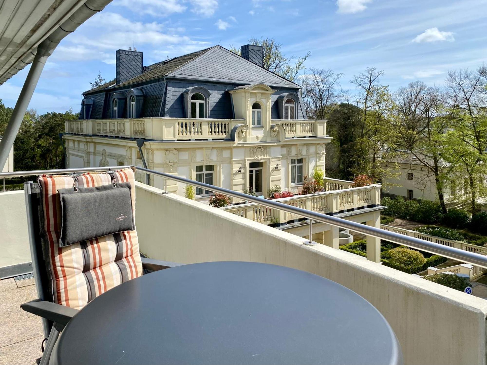 Residenz Bleichroeder - Ferienwohnung Charlotte Heringsdorf Dış mekan fotoğraf